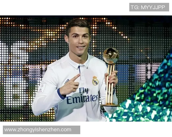 四大足球球星名字解析 揭秘他们背后的传奇与成就