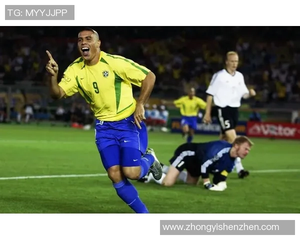 外国媒体评选足球球员为全球球星 影响力与表现引发热议